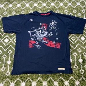 Vintage Tazmanian Devil Looney Tunes Chains Shirt L